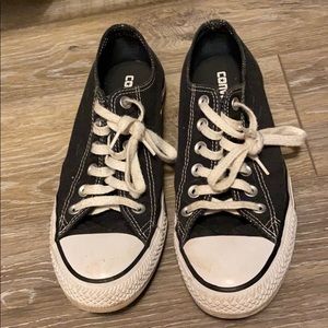 Black converse